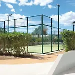 Petite Paradise *