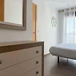 Petite Paradise אוליבה