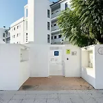 Petite Paradise