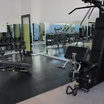 Petite Paradise אוליבה