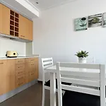 Petite Paradise * אוליבה