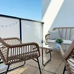 Petite Paradise